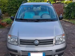 Grigio Usata 2004 Fiat Panda Dynamic Due volumi | 3500 € (Buon prezzo)