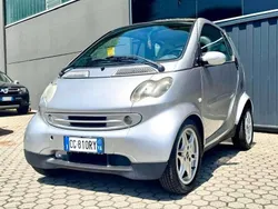 Argento Usata 2003 Smart ForTwo Coupé Due volumi | 2600 € (Buon prezzo)