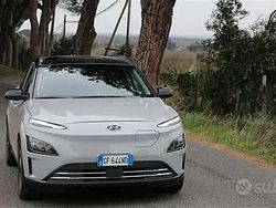 Bianco Usata 2020 Hyundai Kona SUV | 19.900 € (Buon prezzo)
