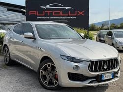 Grigio Usata 2017 Maserati Levante SUV | 23.900 € (Buon prezzo)