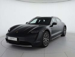 Grigio vulcano metallizzato Usata 2023 Porsche Taycan Cross Turismo Tre volumi | 75.800 € (Buon prezzo)
