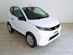 Bianco Nuova 2025 Aixam City Pack Tre volumi | 14.799 €