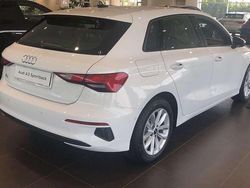 Bianco Usata 2023 Audi A3 Business Tre volumi | 28.000 € (Buon prezzo)
