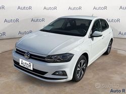 Bianco Usata 2022 VW Polo Comfortline Tre volumi | 14.800 € (Buon prezzo)