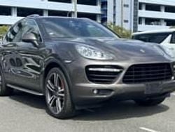 Marrone Usata 2011 Porsche Cayenne Turbo SUV | 26.800 € (Ottimo prezzo)