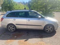 Grigio Usata 2008 Skoda Fabia Style Due volumi | 3500 €