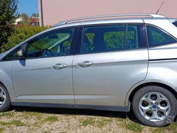 Usata 2012 Ford Grand C-Max Monovolume | 5299 €