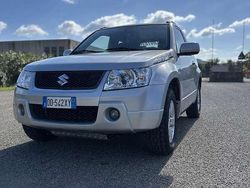 Usata 2006 Suzuki Grand Vitara SUV | 9500 € (Cara)