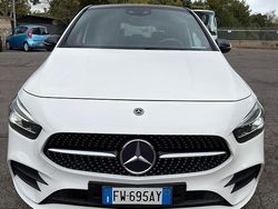 Bianco Usata 2019 Mercedes B200 Monovolume | 26.000 € (Buon prezzo)