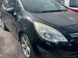 Nero Usata 2010 Opel Meriva Monovolume | 3700 € (Buon prezzo)