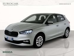 Argento brillante metallizzato Usata 2024 Skoda Fabia Selection Due volumi | 13.900 € (Buon prezzo)