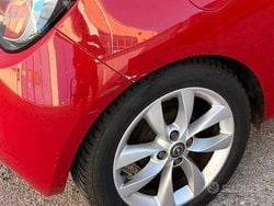 Rosso Usata 2016 Opel Adam Glam Due volumi | 7900 € (Buon prezzo)