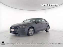 Grigio manhattan metallizzato Usata 2021 Audi A3 Sportback Business Due volumi | 20.900 € (Ottimo prezzo)