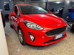 Rosso Usata 2017 Ford Fiesta Vignale Tre volumi | 10.900 € (Buon prezzo)