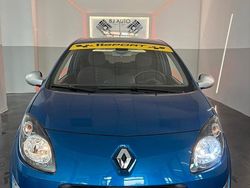 Blu acceso Usata 2009 Renault Twingo GT Due volumi | 4999 € (Molto cara)