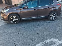 Marrone Usata 2015 Peugeot 2008 Allure SUV | 7500 €