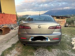 Grigio Usata 2006 Alfa Romeo 159 Tre volumi | 2500 €