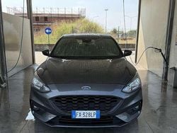Usata 2019 Ford Focus ST-Line Tre volumi | 14.500 € (Buon prezzo)