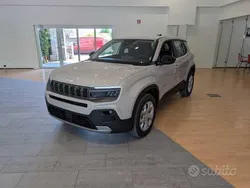Nero Nuova 2025 Jeep Avenger Altitude SUV | 22.980 € (Buon prezzo)