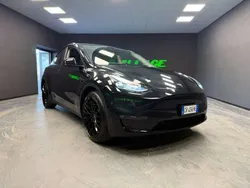 Nero Usata 2023 Tesla Model Y Long Range AWD SUV | 39.900 € (Buon prezzo)