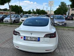 Usata 2020 Tesla Model 3 Long Range RWD Tre volumi | 27.900 € (Molto cara)