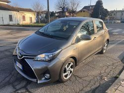 Other Usata 2016 Toyota Yaris Hybrid Active Tre volumi | 9900 € (Ottimo prezzo)