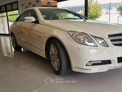 Bianco Usata 2009 Mercedes E250 Avantgarde Coupé | 11.200 € (Buon prezzo)