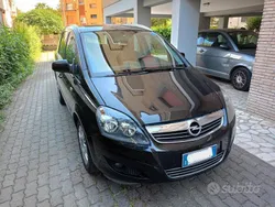 Usata 2013 Opel Zafira Monovolume | 4500 € (Super prezzo)