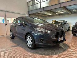 Grigio Usata 2013 Ford Fiesta Titanium Due volumi | 6000 € (Buon prezzo)