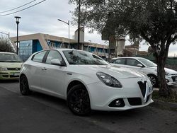 Bianco Usata 2015 Alfa Romeo Giulietta Tre volumi | 4500 € (Super prezzo)