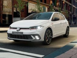 Pure white nero Nuova 2025 VW Polo GTI Tre volumi | 32.000 € (Buon prezzo)