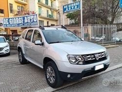 Grigio Usata 2014 Dacia Duster Lauréate Station wagon | 6950 € (Buon prezzo)