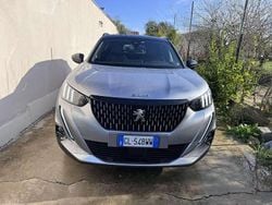 Grigio Usata 2022 Peugeot 2008 GT SUV | 18.990 € (Buon prezzo)