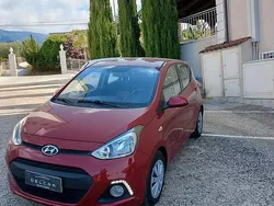 Rosso Usata 2015 Hyundai i10 Edition Due volumi | 6500 € (Buon prezzo)