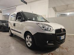 Bianco Usata 2014 Fiat Doblò Monovolume | 8000 € (Molto cara)