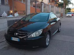 Usata 2004 Peugeot 307 CC Cabrio | 2500 €
