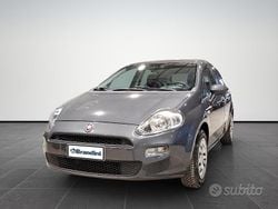 Grigio moda Usata 2017 Fiat Punto Easy Tre volumi | 8400 € (Buon prezzo)