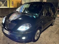 Usata 2008 Lancia Musa Monovolume | 1599 € (Super prezzo)