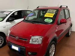 Rosso Usata 2013 Fiat Panda 4x4 Climbing Due volumi | 8900 € (Buon prezzo)