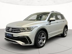 Reflex silver metallizzato Usata 2022 VW Tiguan R-line SUV | 34.900 € (Molto cara)