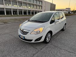 Bianco Usata 2014 Opel Meriva Cosmo Monovolume | 4500 € (Buon prezzo)