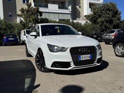 Usata 2012 Audi A1 Sportback Ambition Due volumi | 8000 € (Buon prezzo)