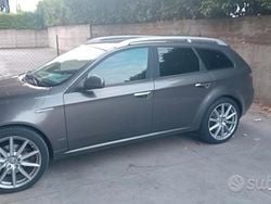 Marrone Usata 2010 Alfa Romeo 159 Tre volumi | 7500 € (Molto cara)