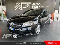 Nero Usata 2018 Mercedes A180 Tre volumi | 15.500 € (Ottimo prezzo)
