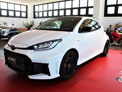 Vari colori Usata 2024 Toyota Yaris Due volumi | 53.900 € (Buon prezzo)