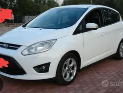 Usata 2012 Ford C-MAX Monovolume | 3900 € (Buon prezzo)