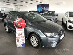 Grigio magnetio Usata 2022 Seat Ibiza Style Tre volumi | 12.700 € (Buon prezzo)