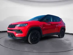 Colorado red + tetto nero Usata 2023 Jeep Compass Night Eagle SUV | 29.900 € (Cara)