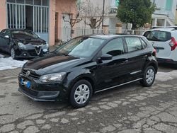 Nero Usata 2012 VW Polo Comfortline Tre volumi | 5750 € (Buon prezzo)