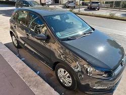 Usata 2017 VW Polo Tre volumi | 8200 € (Super prezzo)